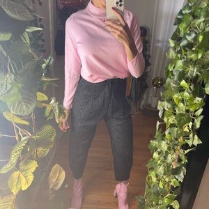 pink sweater size M kim rogers